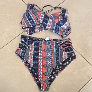 Cupshe Colorful Patterned Bikini Set